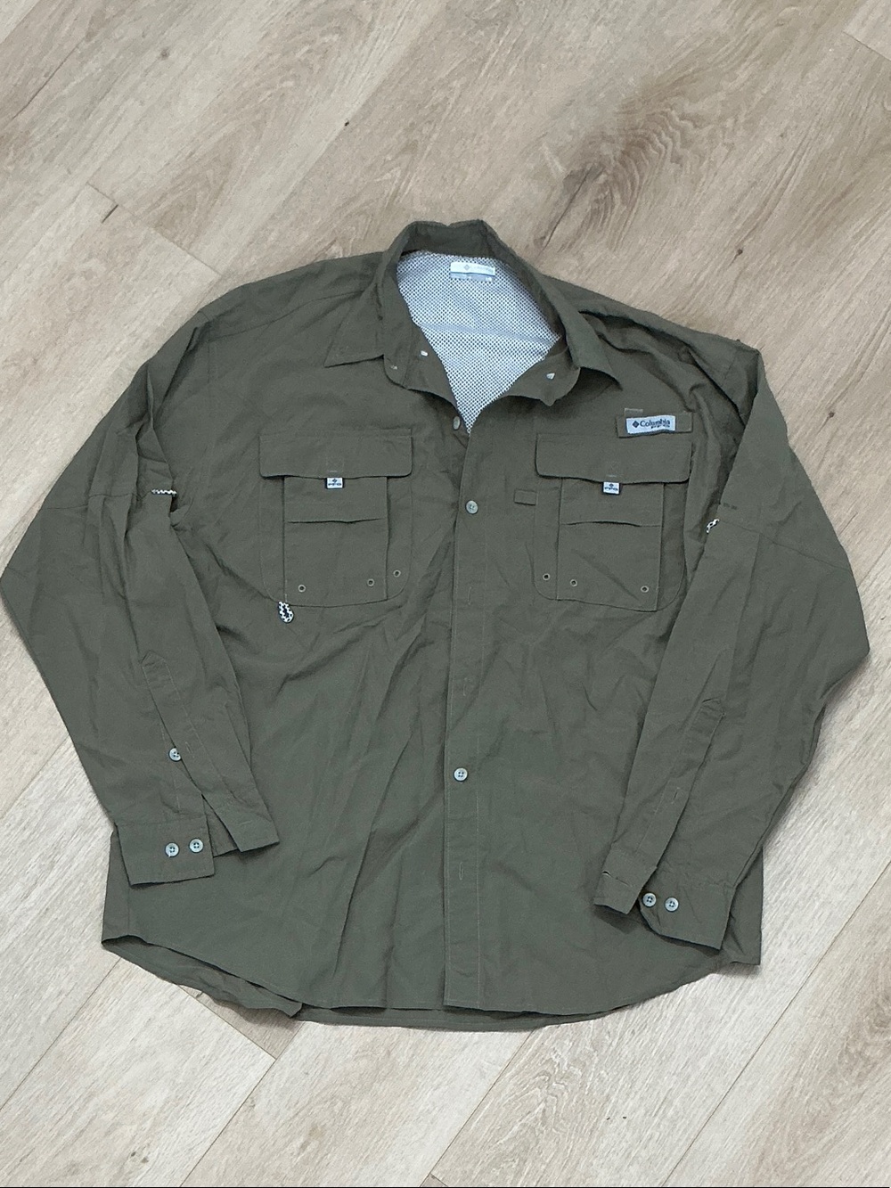 Columbia Men's Olive Green Long-Sleeve Fishing Shirt